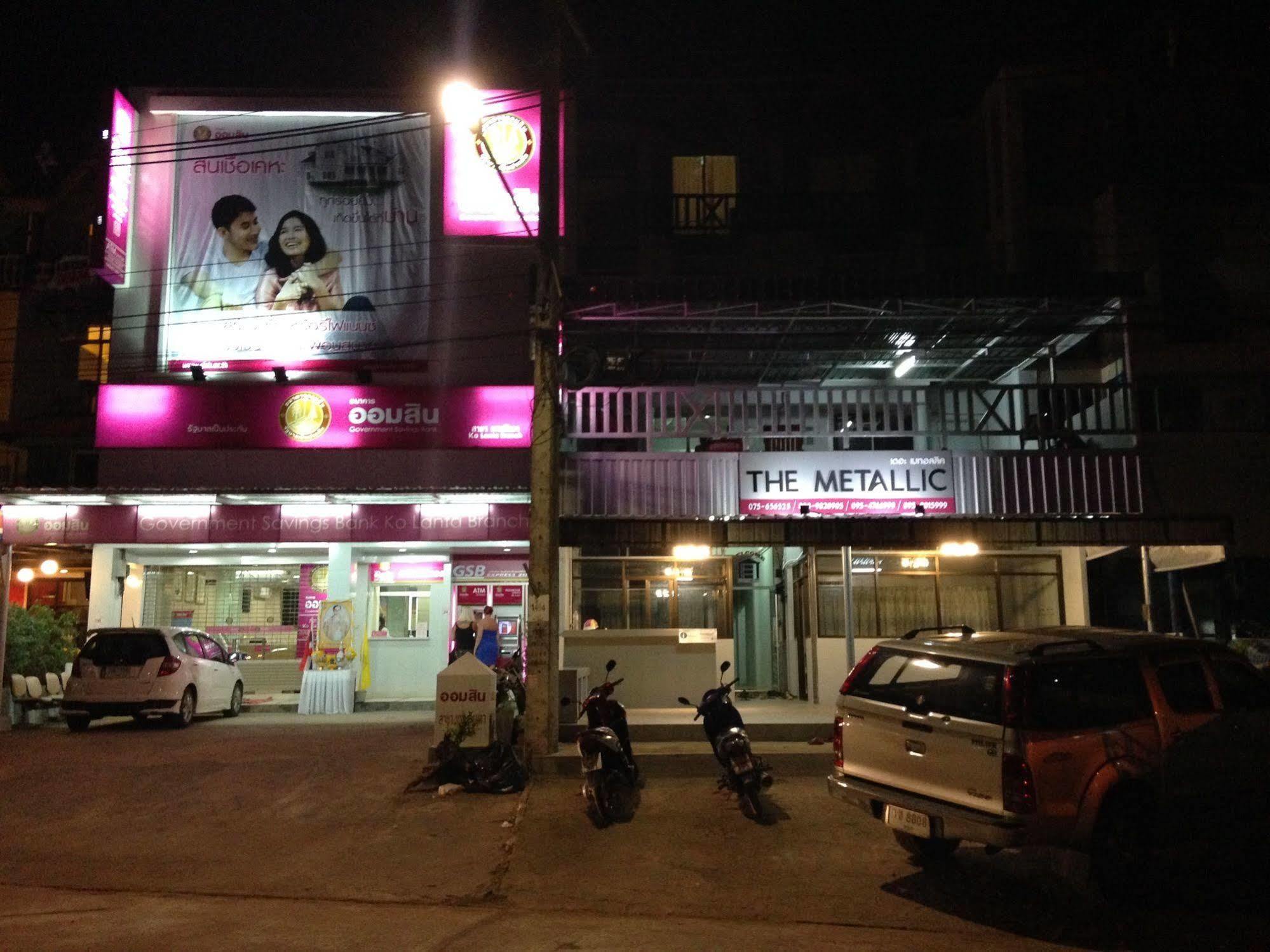 The Metallic Hostel Koh Lanta Exterior photo